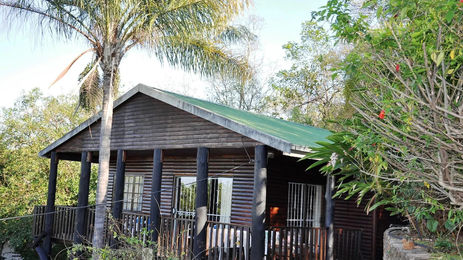 Impala Niezel Lodge & Safari Tours