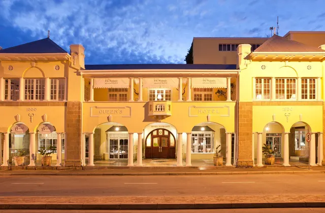 Queen’s Hotel by BON Hotels