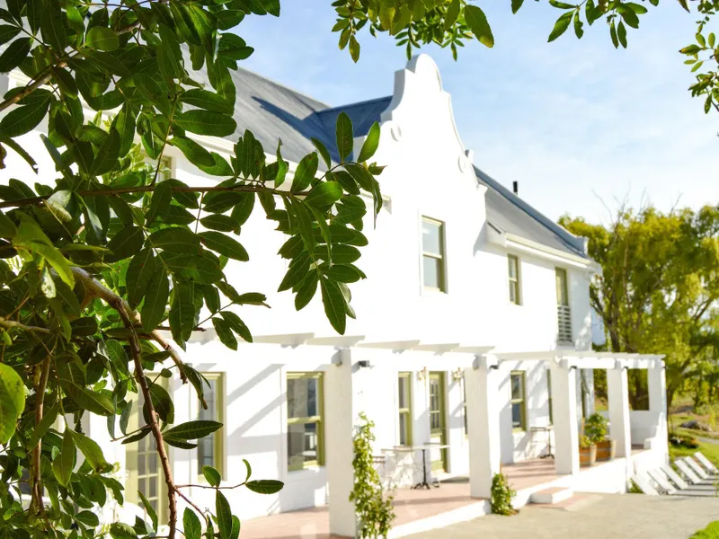 Maison Montagne at Dieu Donne Vineyards