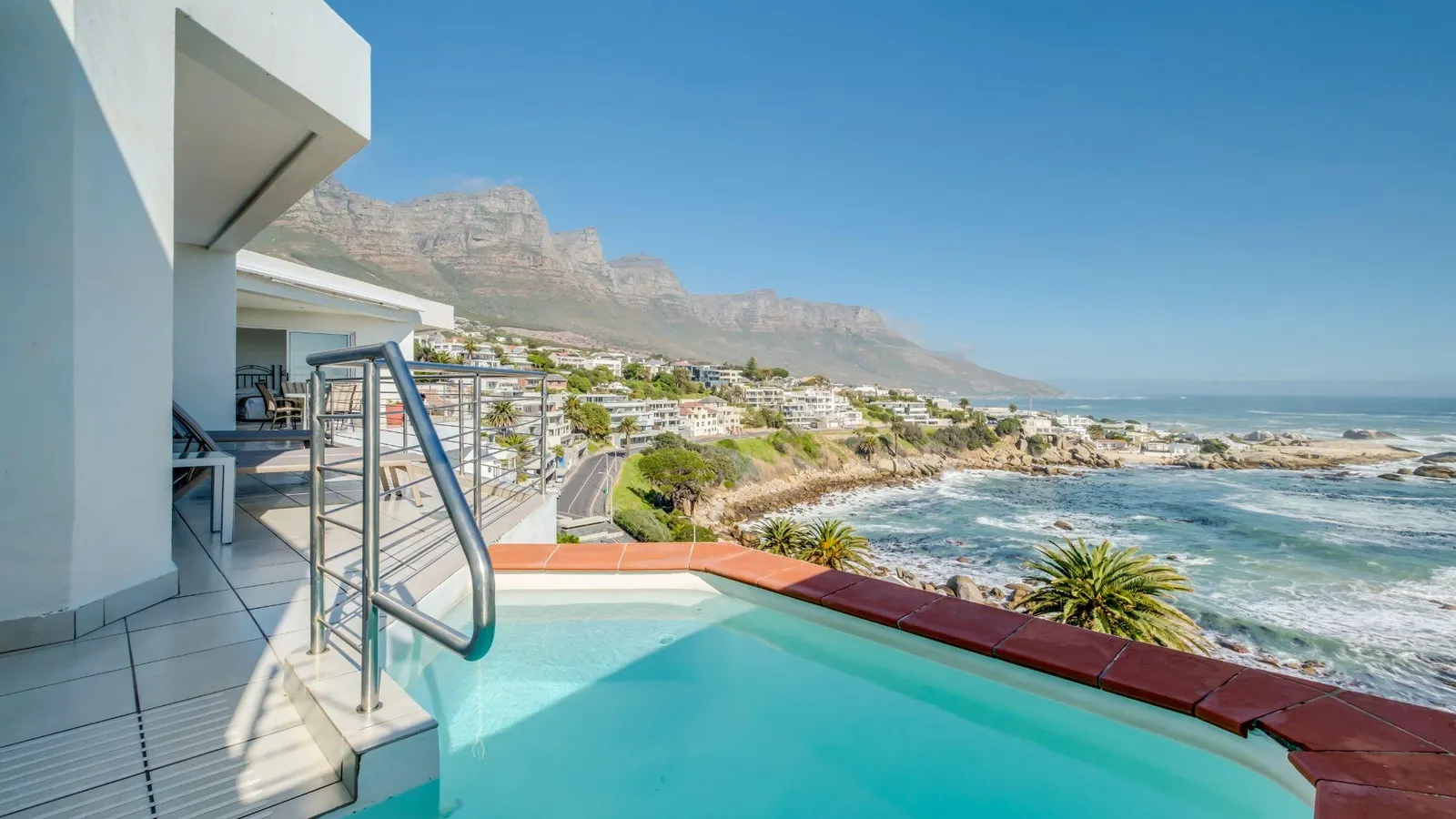 Camps Bay Terrace Penthouse in Camps Bay