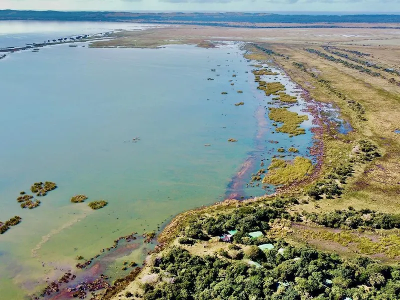 Makakatana Bay Lodge