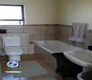 Neat, cosy & safe 2 bed 2 bath Sunninghill Loft! – photo 3, Apartment/Flat in Johannesburg