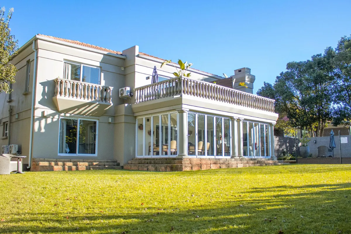 1945 on Kloof Guesthouse