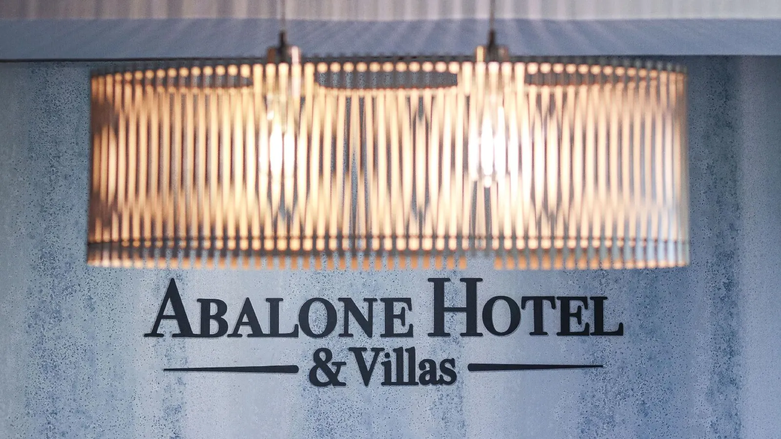 Abalone Hotel & Villas