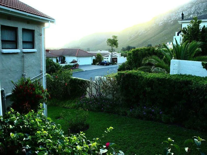 Hermanus Heights Villa