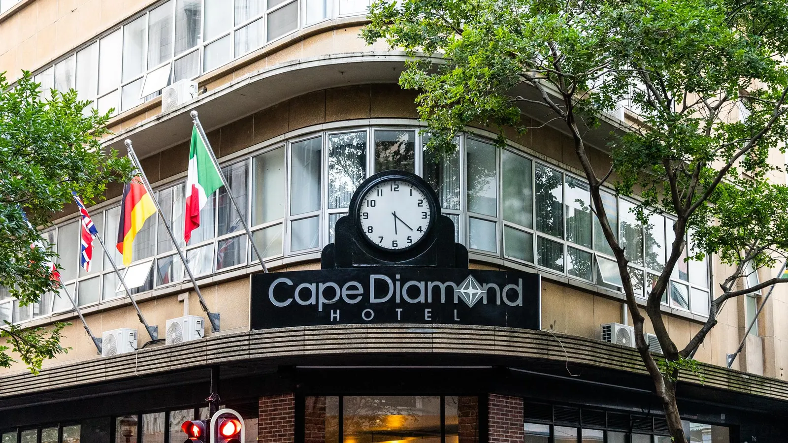 Cape Diamond Boutique Hotel