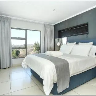 Luxury Apartment Sandown – photo 5, Apartment/Flat in Johannesburg