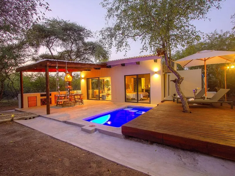 The Suite. Luxury Safari Villa