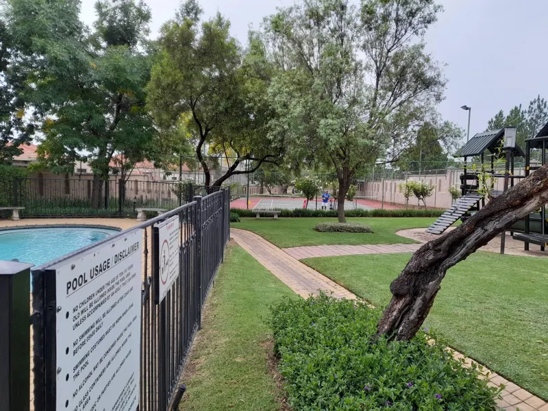 Quiet, Very Specious Apartment In Dainfern