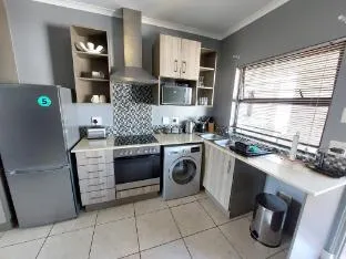 Geataway and business travellers – exterior or main view, Johannesburg