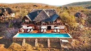 Shibula Solar Safari Big 5 Lodge