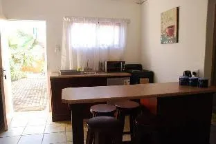 D & H Guesthouse Apt 8 Deluxe Family Unit – photo 4, Apartment/Flat in Graskop