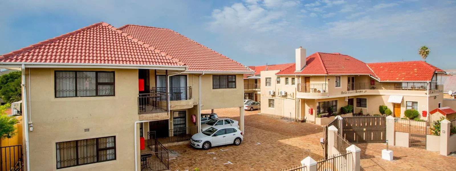 ORIA GUESTHOUSE - BROOKLYN