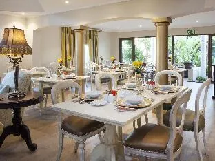 Hermanus Guest House – photo 3, Bed and breakfast in Hermanus
