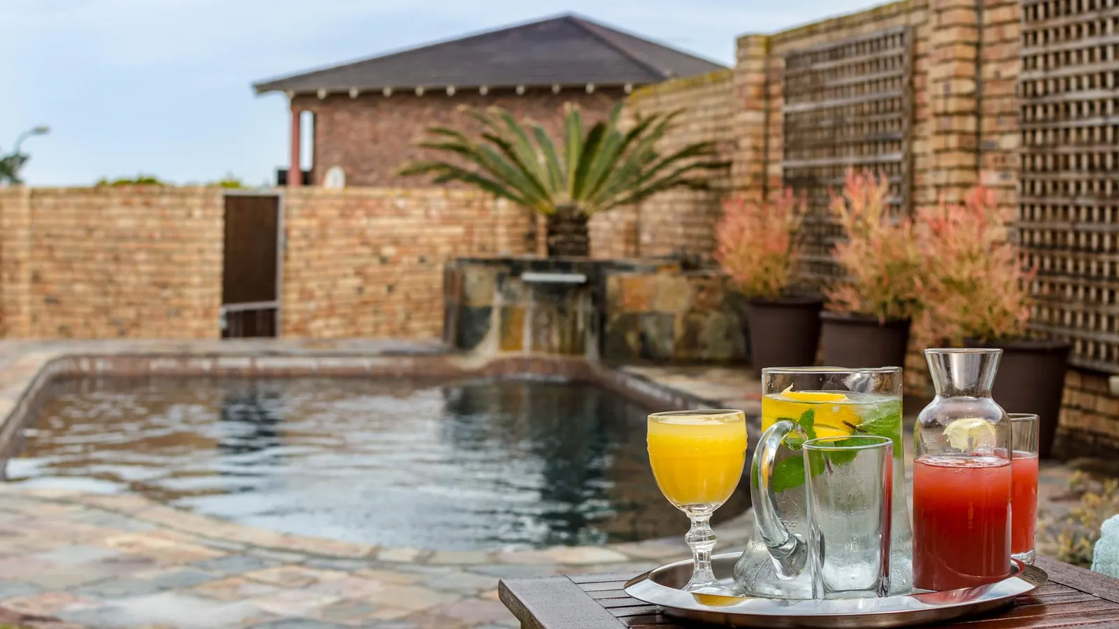 Nautilus Guest House