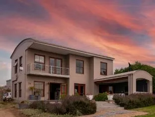 Peaceful Langebaan Getaway with Garden Views – exterior or main view, Langebaan