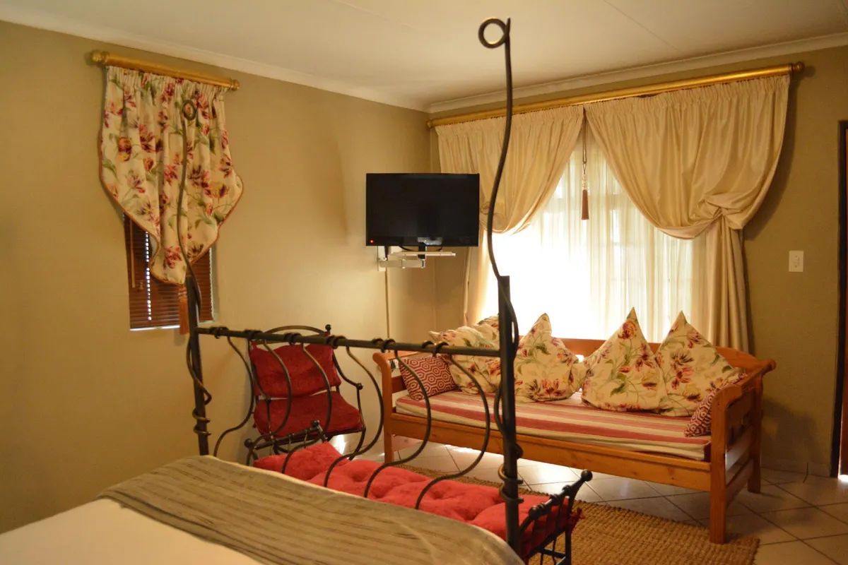 Quiet & Quick Breakaway to a Honeymoon Cottage