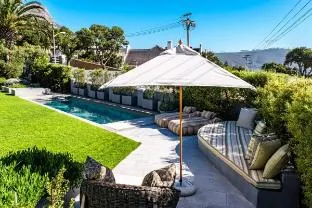 Magnificent Heritage Home w/Sweeping Views of the – photo 5, Villa in Cape Town