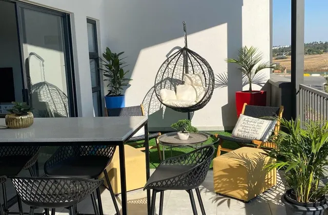 Spectacular 2 bedroom Penthouse Apartment