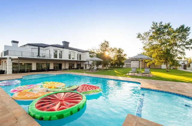 The Feather Hill Boutique Hotel