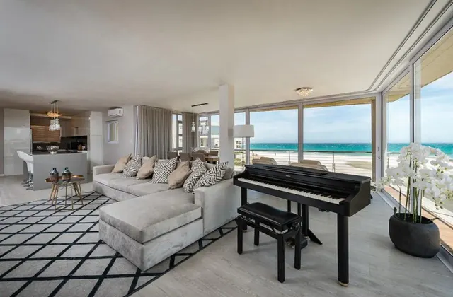 Lagoon Beach 235A by CTHA