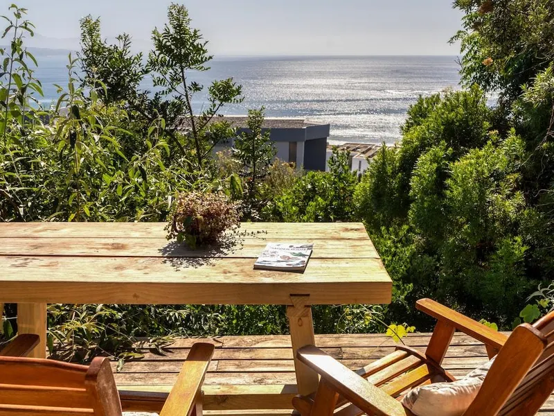 Spacious Sea View Apartment 2 - Hilda