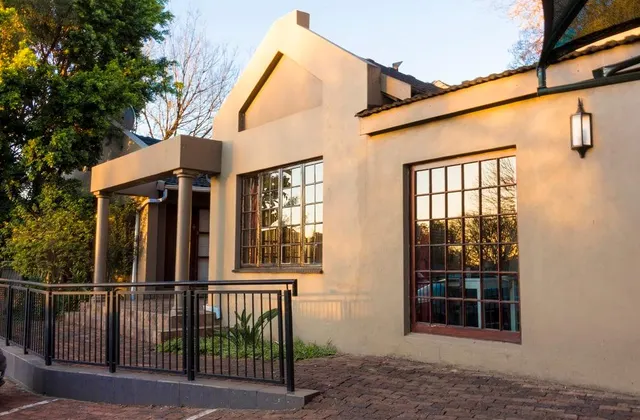 Ruth Avenue Guesthouse