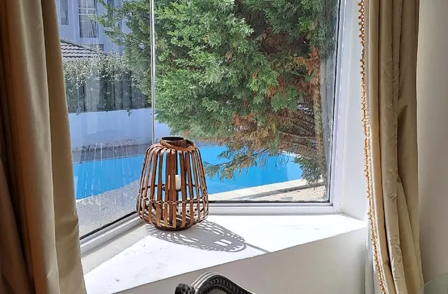 7th Wonder Guest House 