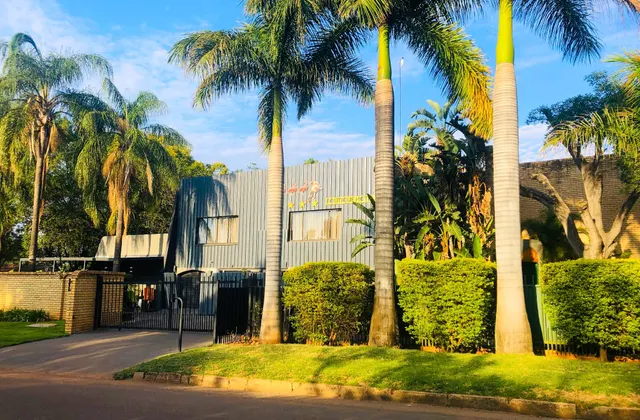 Grafiti Boutique Hotel