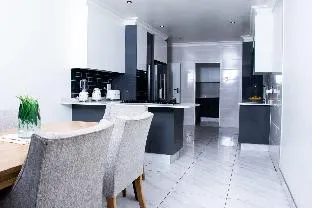 Charming 3-Bed Retreat