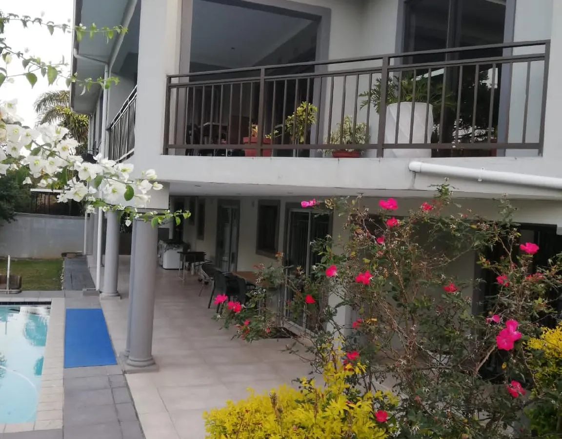 Stunning suite, all necessities to sleep and go. 