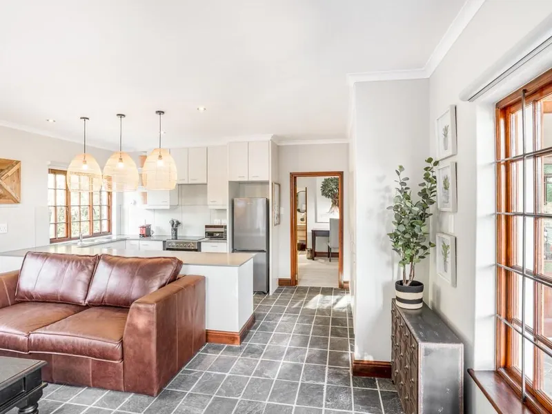 Avemore Olive Apartment  with Backup power