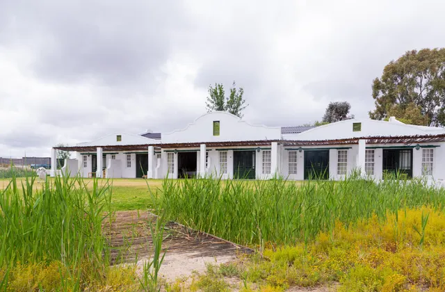 Karoo1 Hotel Village