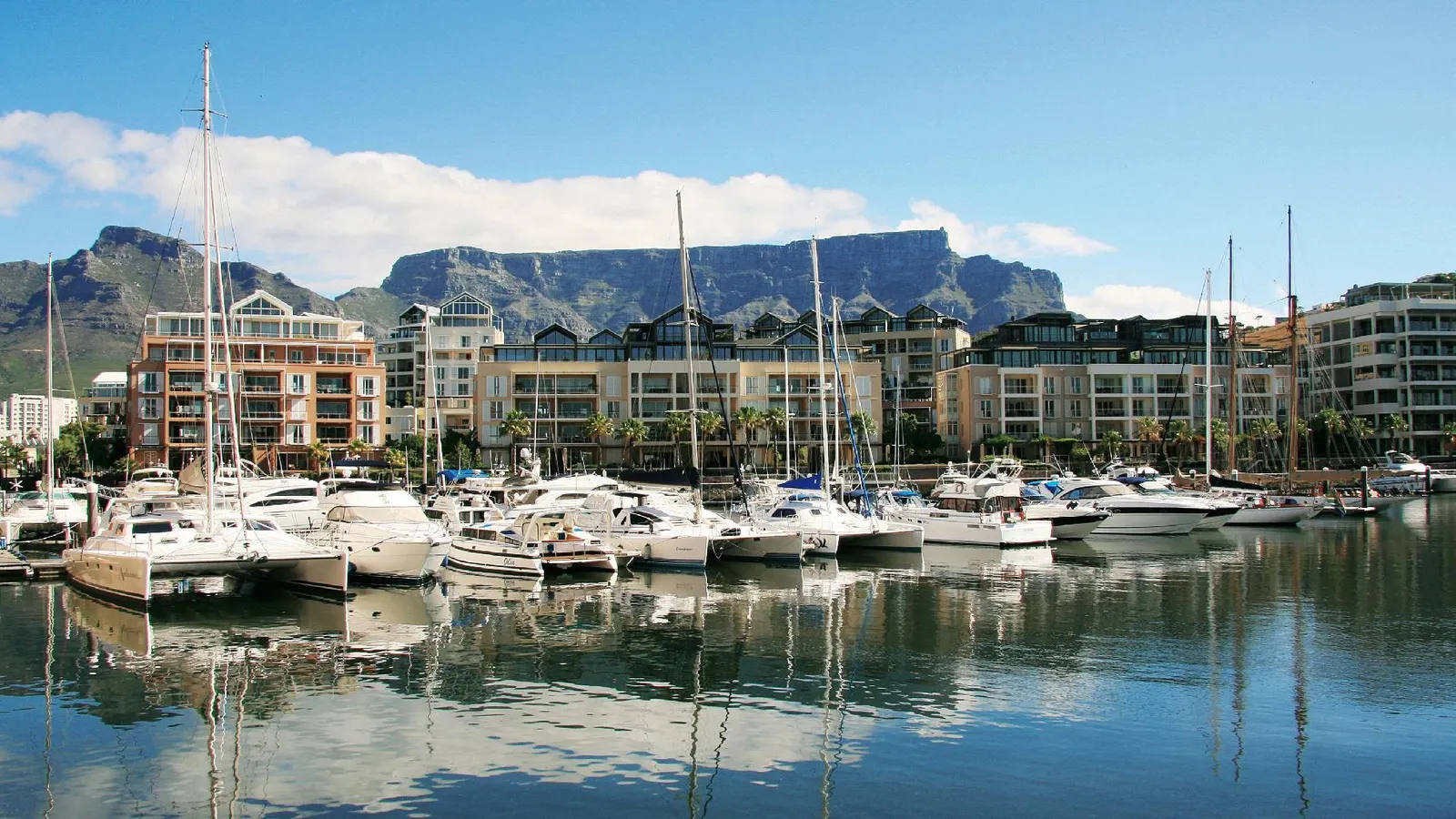 Two Bedroom Apartment - fully furnished and equipped