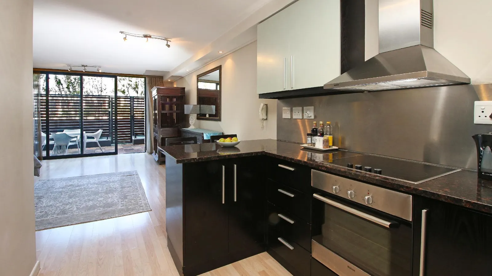 Centrally Located Base For Your Cape Town Stay