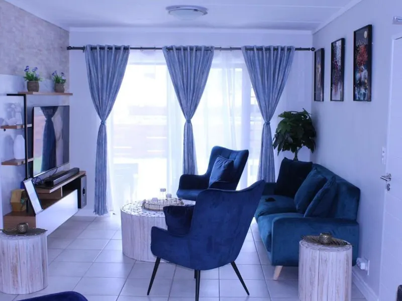 Cityscape Luxurious Apartment 2