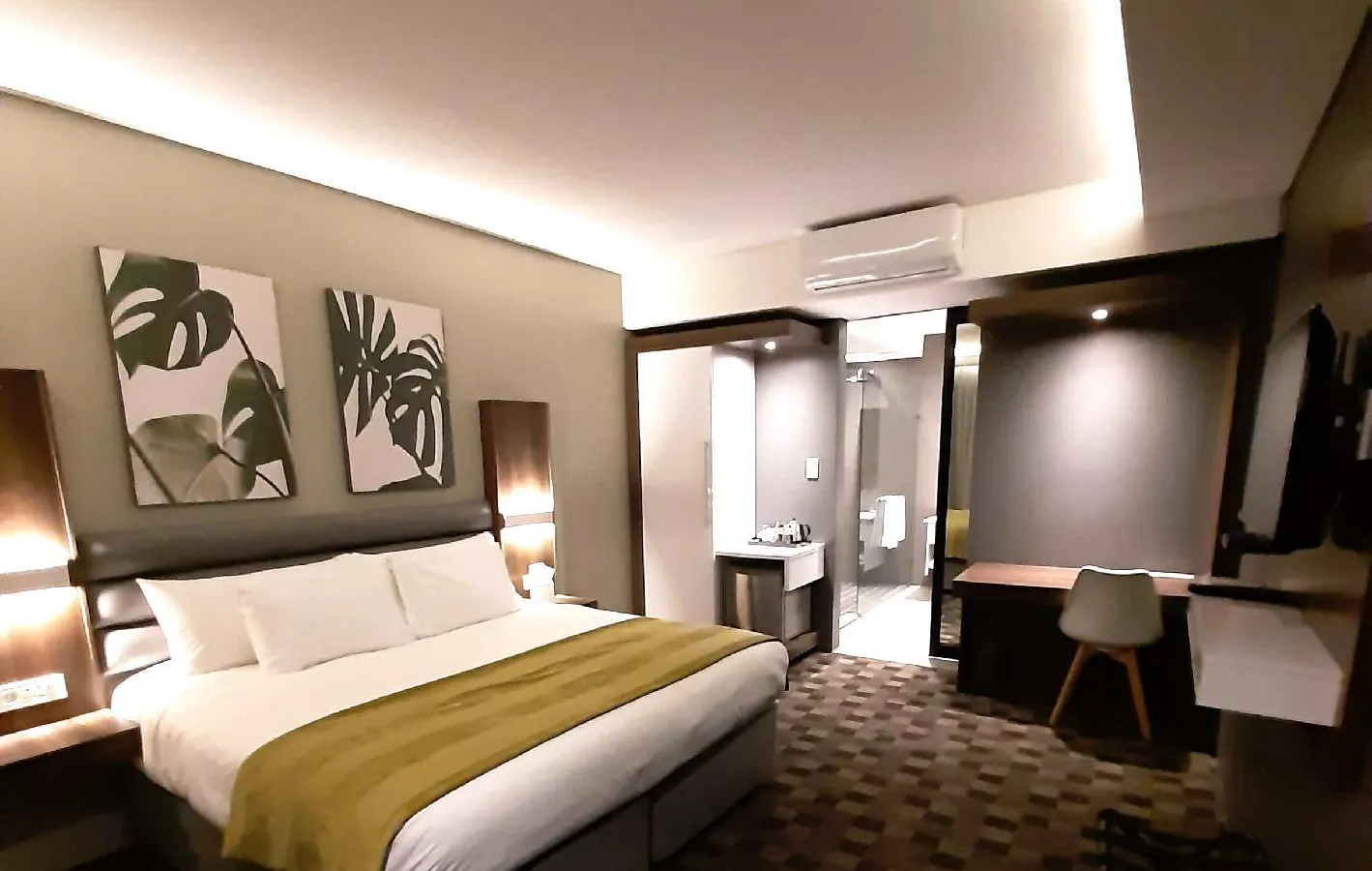 Copperwood Hotel and Conferencing