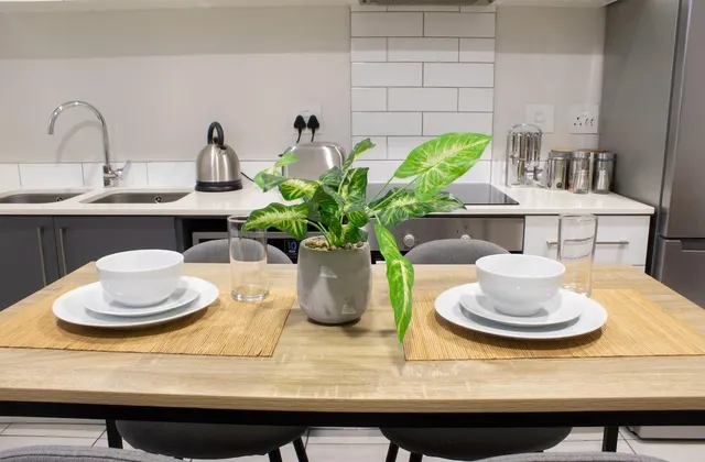 ⭐️Urban-placid-self check-in near Menlyn Maine⭐️