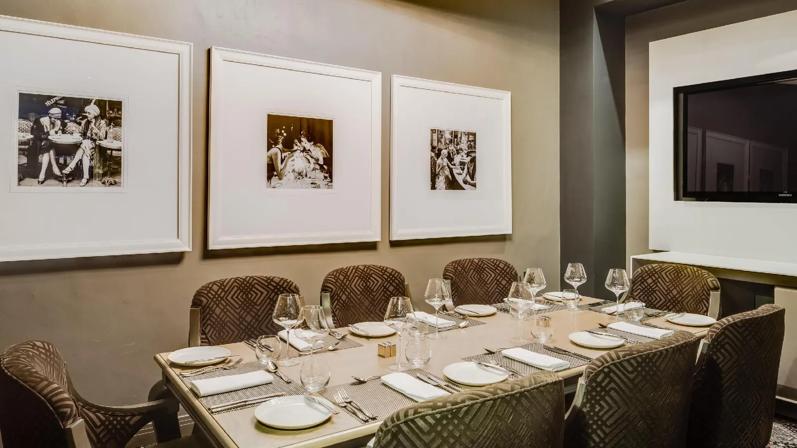 African Pride Melrose Arch, Autograph Collection®