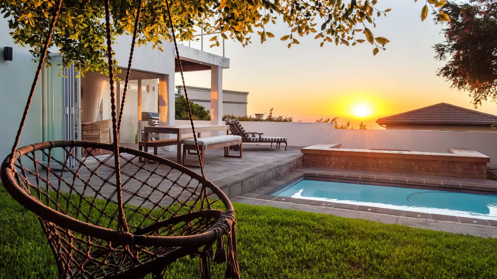 Camps Bay Family Holiday Home Sunset Sanctuary