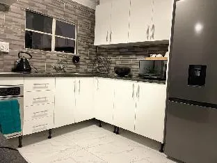 A Cozy, Peaceful 1 bed Apartment, Inverter backup – photo 4, Apartment/Flat in Johannesburg