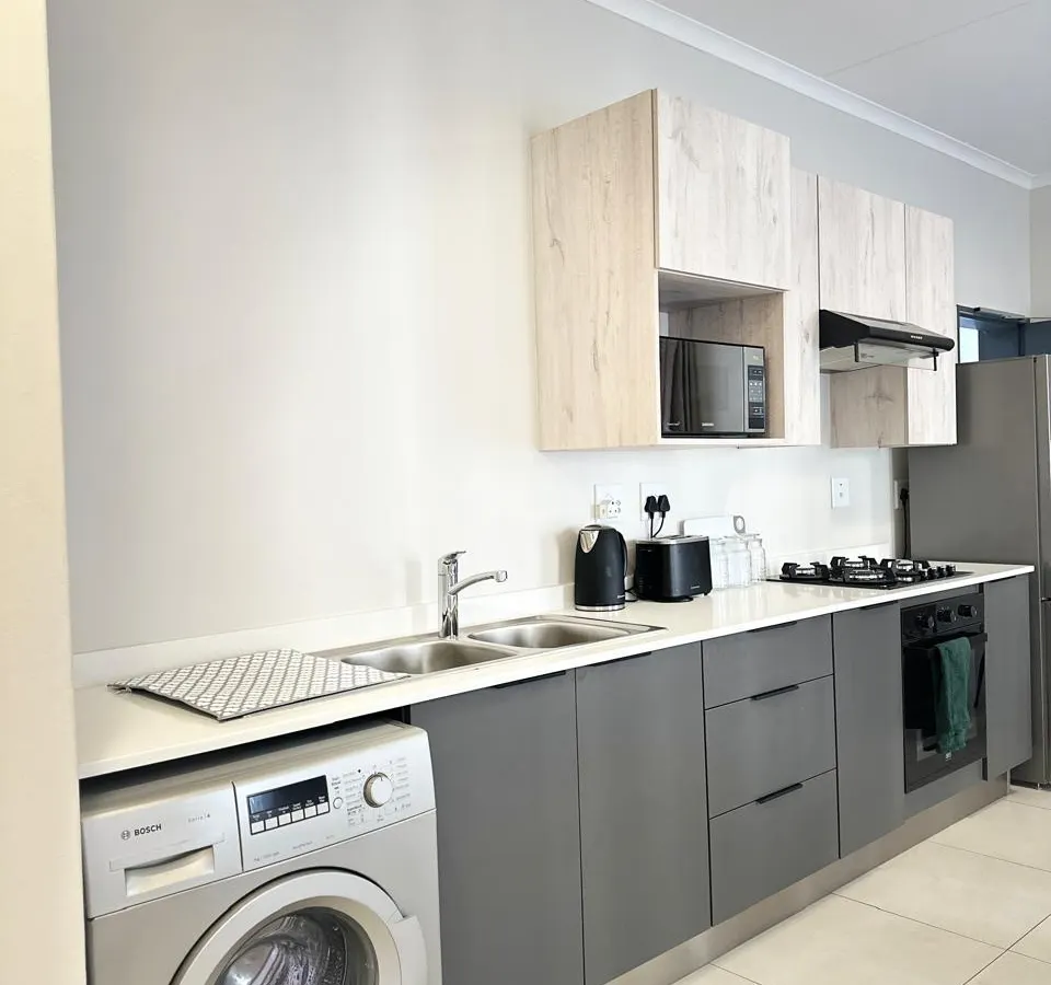 The Oasis| 93 on New| Midrand