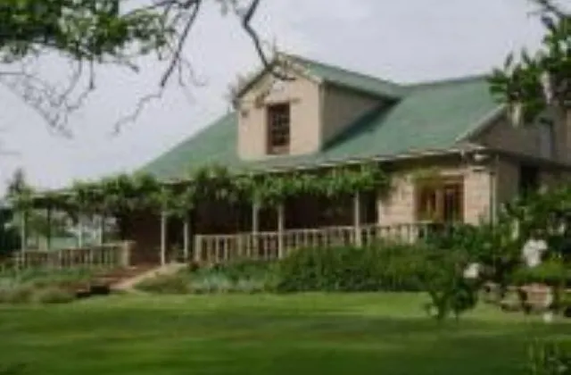 Halliwell Country Inn