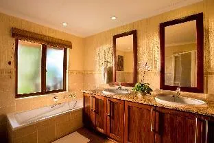 Kruger Park Lodge – photo 2, Entire Bungalow in Hazyview