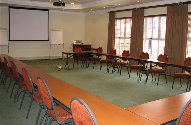 Premier Hotel Quatermain