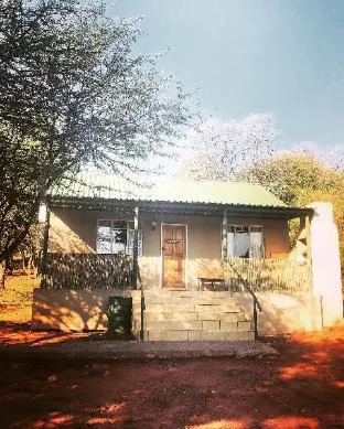 Monkey Mountain Family Lodge 