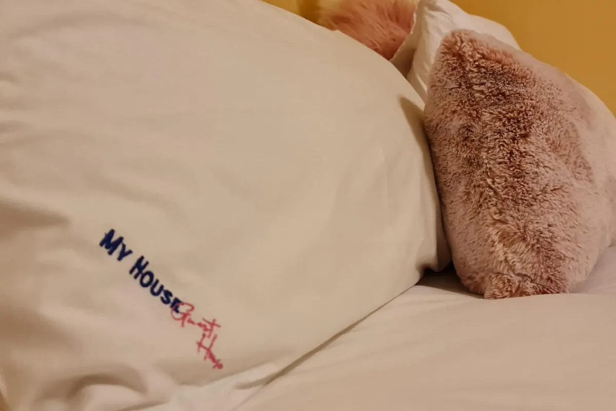 Situated in a NO Load Shedding area close to TUT 