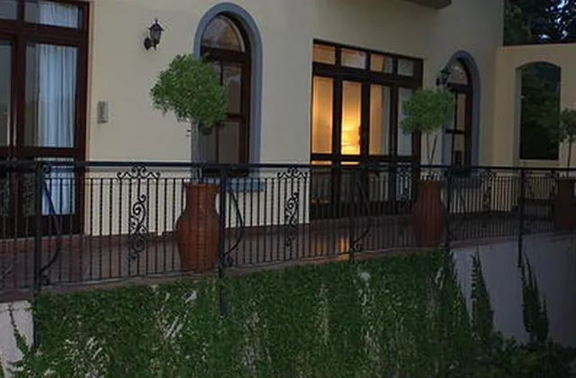 Ambonnay Terrace Guest House