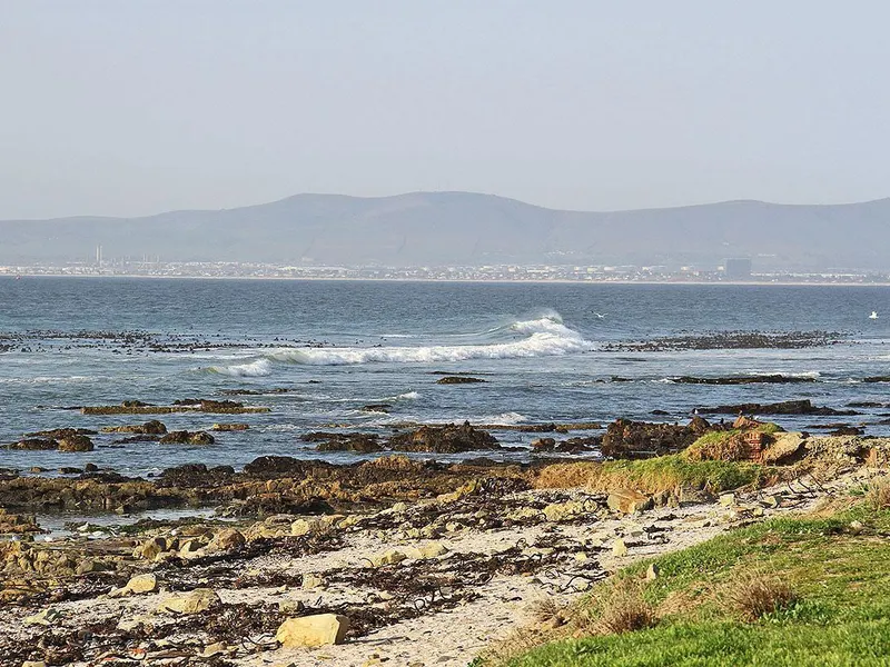 Sandringham III (Sea facing Studio) (30)