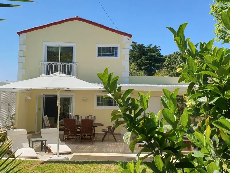 Charming fully fitted double storey cottage near Constantia Village